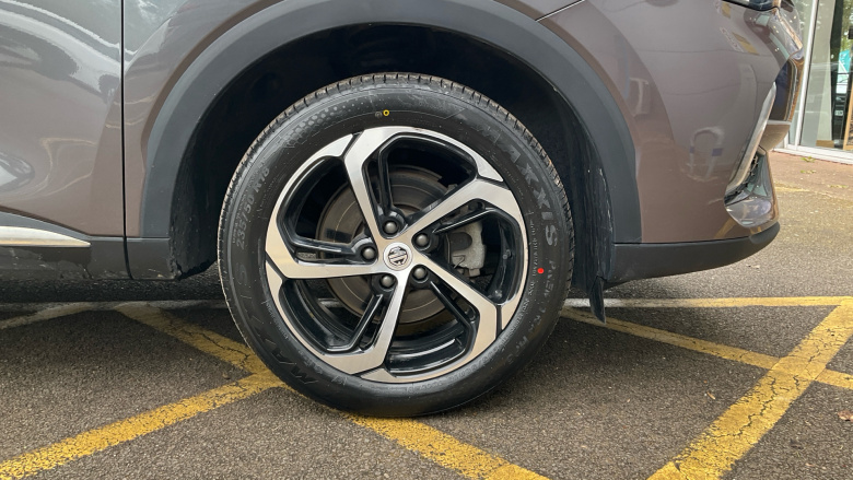 MG HS 1.5 T-GDI Trophy 5dr Petrol Hatchback